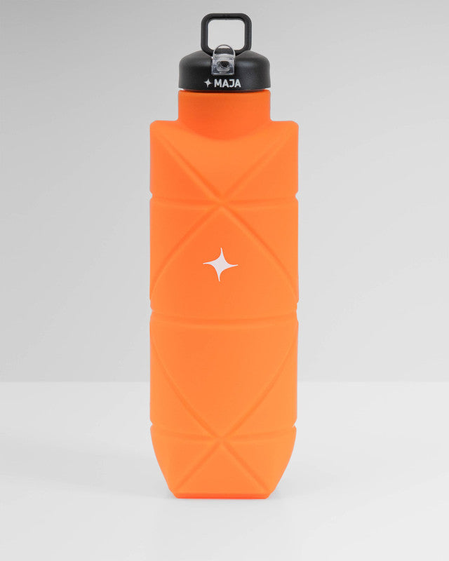 MAJA® Travesía Collapsible Bottle, Orange, front view, keeps your drink at the ideal temperature
