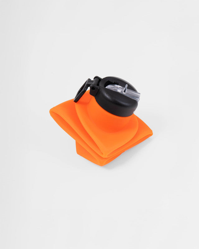 MAJA® Travesía Collapsible Bottle, Orange, back view, keeps your drink at the ideal temperature