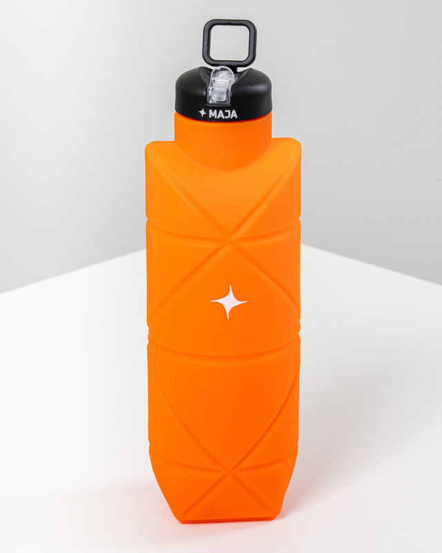 MAJA® Travesía Collapsible Bottle, Orange, side view, keeps your drink at the ideal temperature