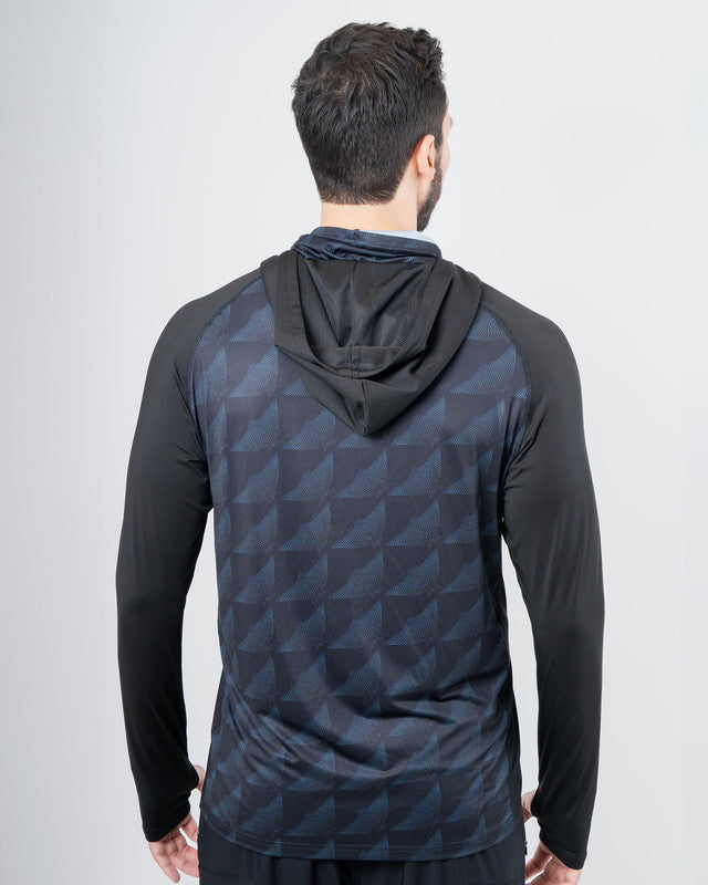 Ambición Performance Tee with Hood, Manta Ray Pattern, back view, Relaxed fit, Polyester, versatile use