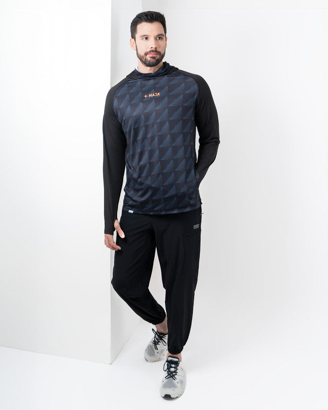 Ambición Performance Tee with Hood, Manta Ray Pattern, detail, Relaxed fit, Polyester, versatile use
