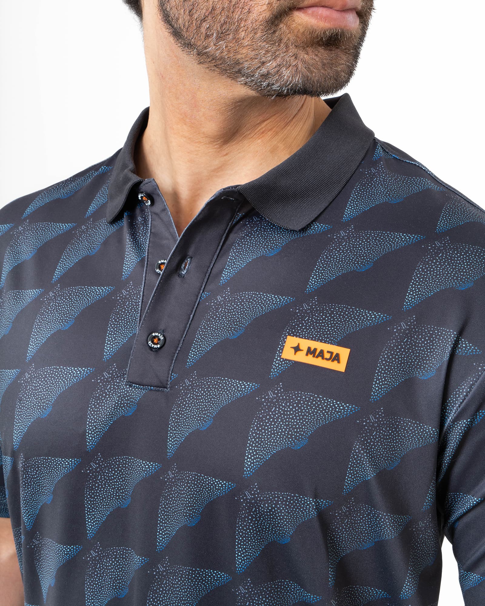 MAJA® Polo, Patrón mantarraya, side view, Regular fit, Polyester, with UPF 50, versatile use