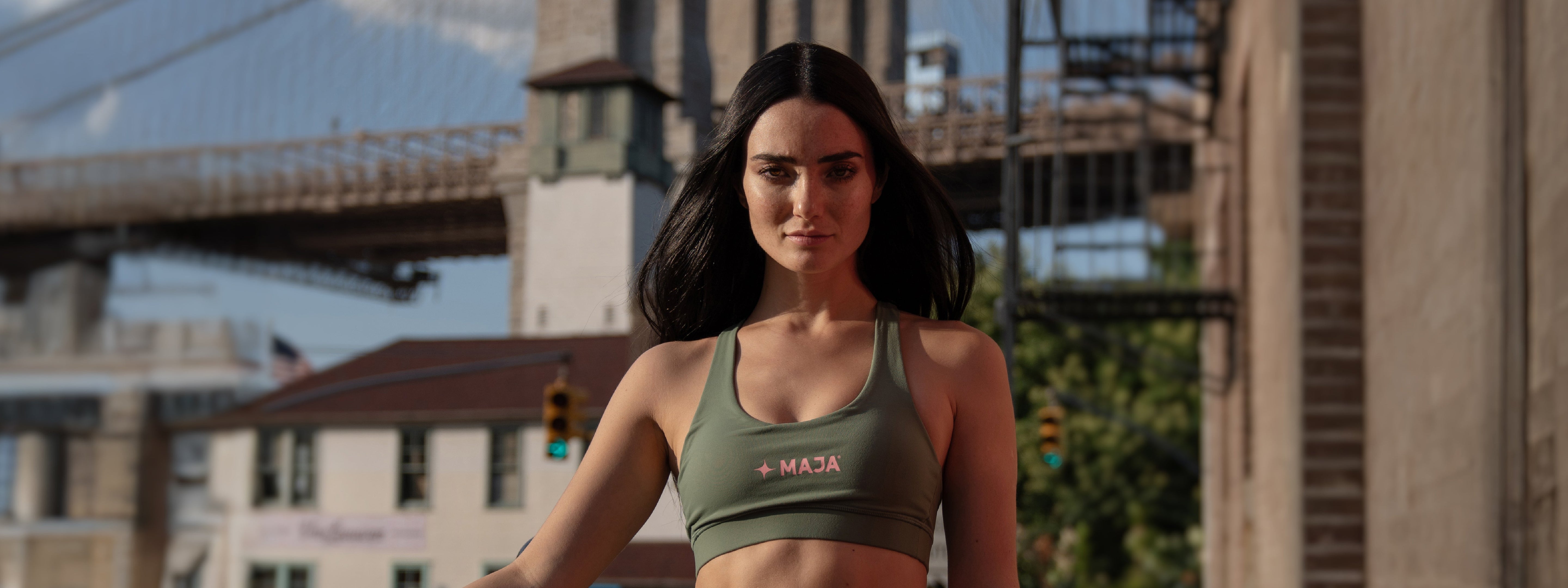 Tops deportivos mujer