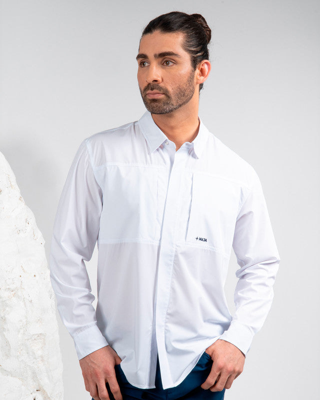 Pacífica Shirt, White, front view, Relaxed fit, Polyester, with 4-way stretch fabric, ideal for office