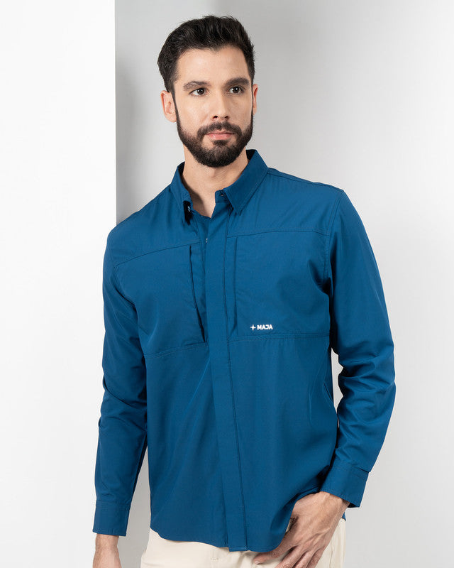 Pacífica Shirt, Navy Blue, front view, Relaxed fit, Polyester, with 4-way stretch fabric, ideal for office