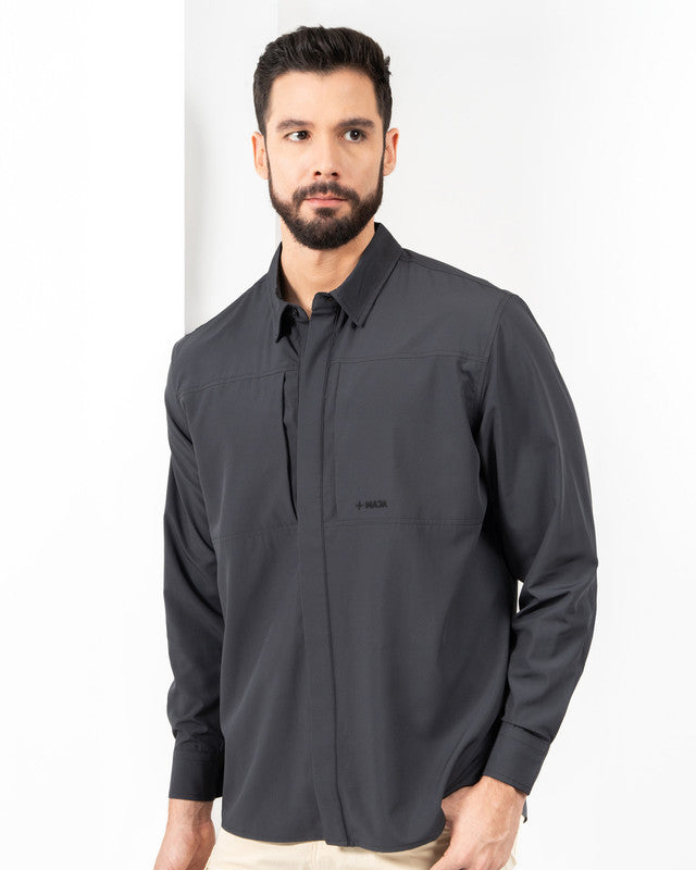 Pacífica Shirt, Black, front view, Relaxed fit, Polyester, with 4-way stretch fabric, ideal for office