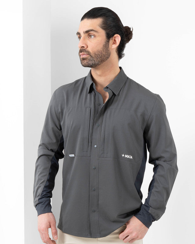 Navío Outdoor Shirt, Gris ceniza, front view, Relaxed fit, Polyester, ideal for office