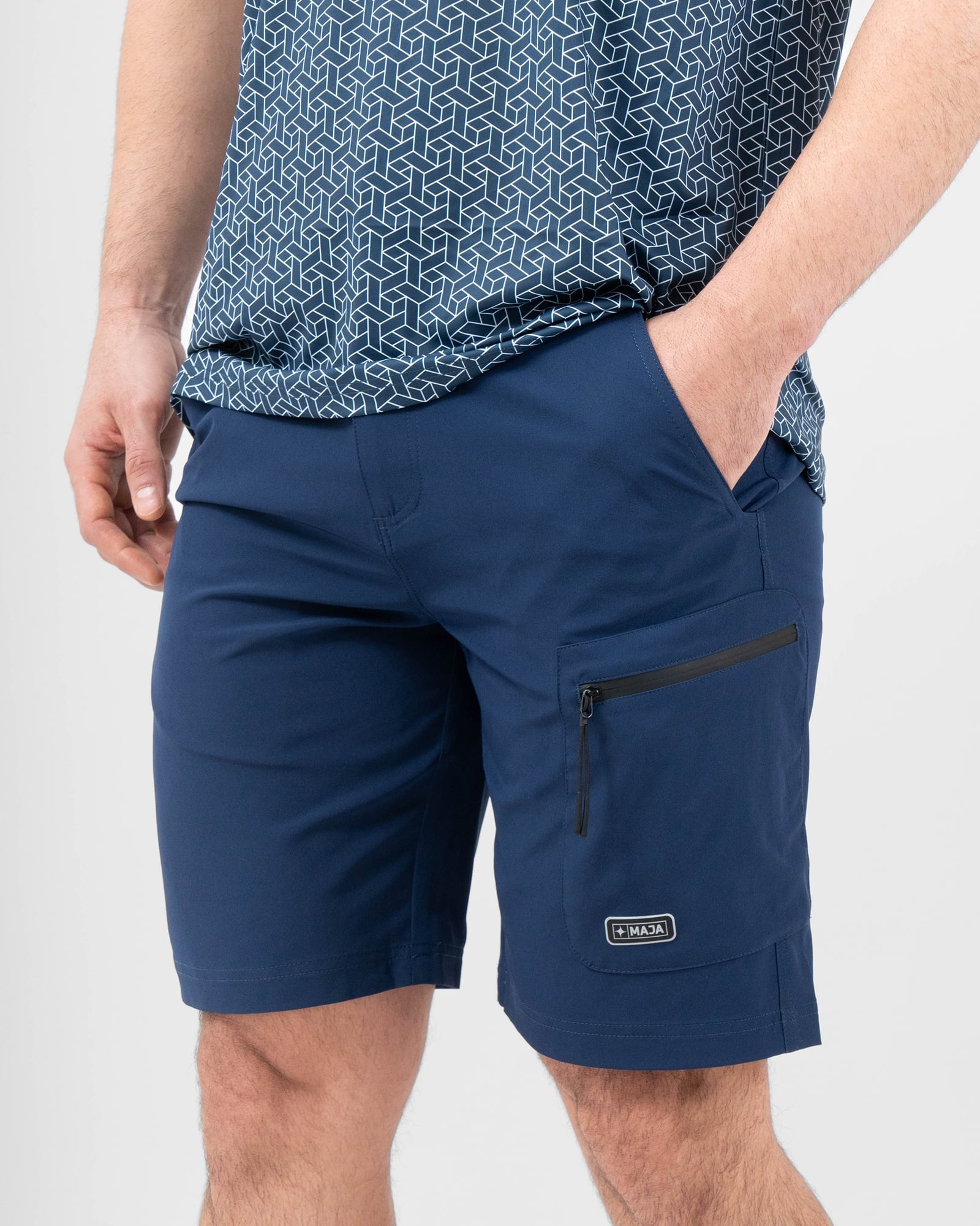 MAJA® Cargo Shorts Discover, Navy Blue, front view, Relaxed fit, Polyester, comfortable for training