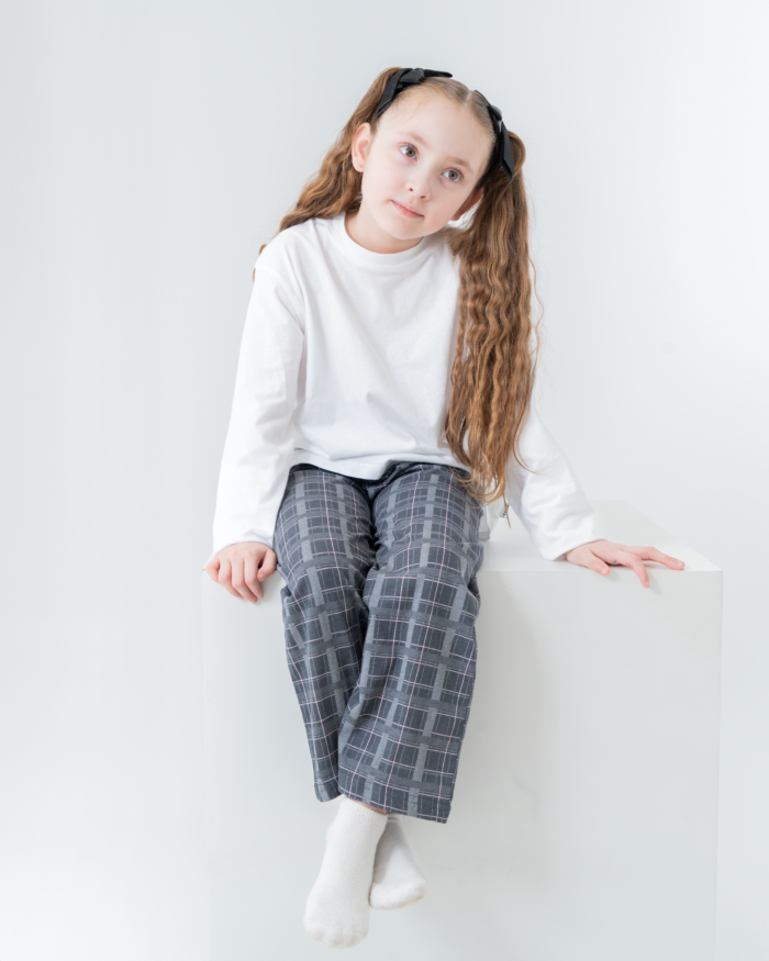 Pijama Confort Navideño Gris KIDS - Image 3