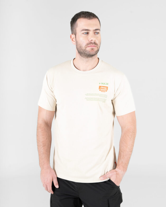 Camiseta Gráfica Blanca JEEP® x MAJA® Legacy Wrangler