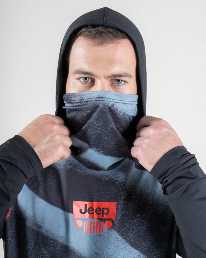 Rashguard Hoodie & Mask JEEP® x MAJA® Rubicon - Image 4